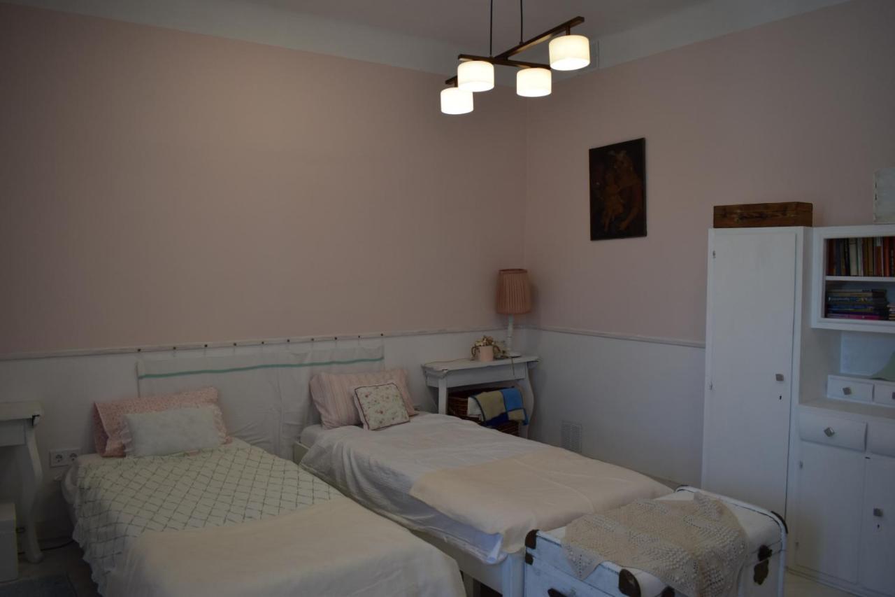 Malomszeg Apartman 2 Pécs Zewnętrze zdjęcie
